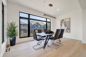 19-web-or-mls-Dining