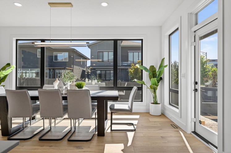 23-web-or-mls-ARV09771