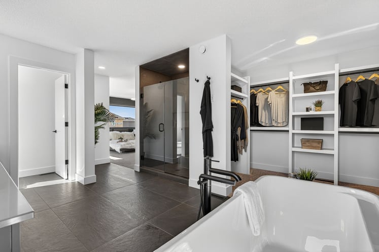 57-web-or-mls-ARV09877