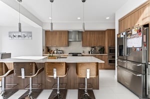 25-web-or-mls-ARV09369